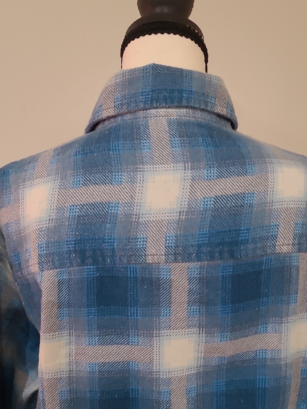Urban Oufitter BDG Blue Vintage Plaid Button-Up Shirt - S-P - Picture 6 of 11